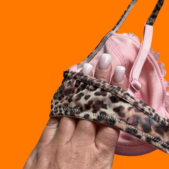 00's vintage leopard print mesh baby pink lace coquette y2k bra 34B express - Picture 7 of 7